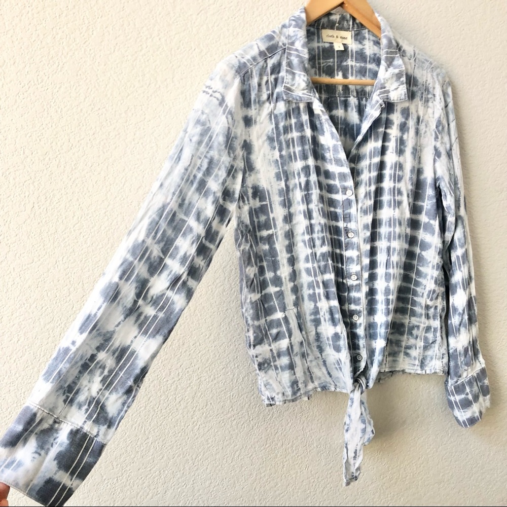 Cloth & Stone Long Sleeve  Button Front Tie Front Shirt Size Small Acid wash - Picture 5 of 9